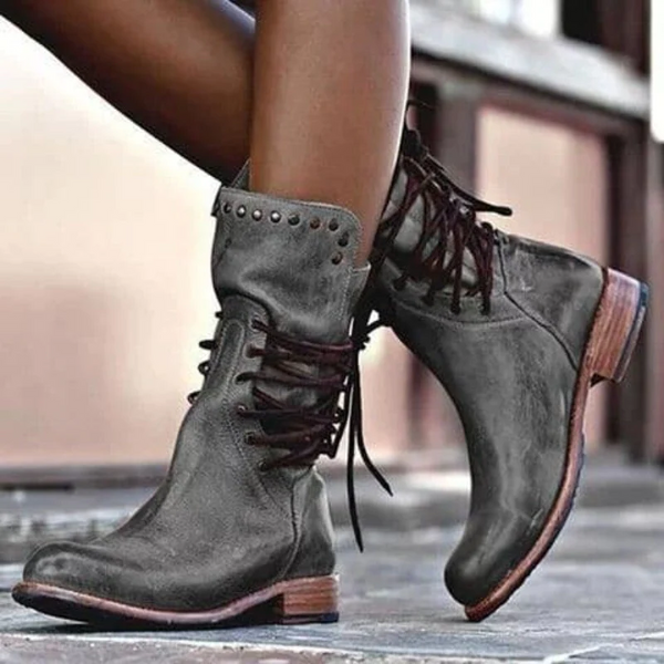 Elegante Damen-Cowboystiefel im Western-Stil – Mit Spitzem Design und Raffinierten Akzenten
