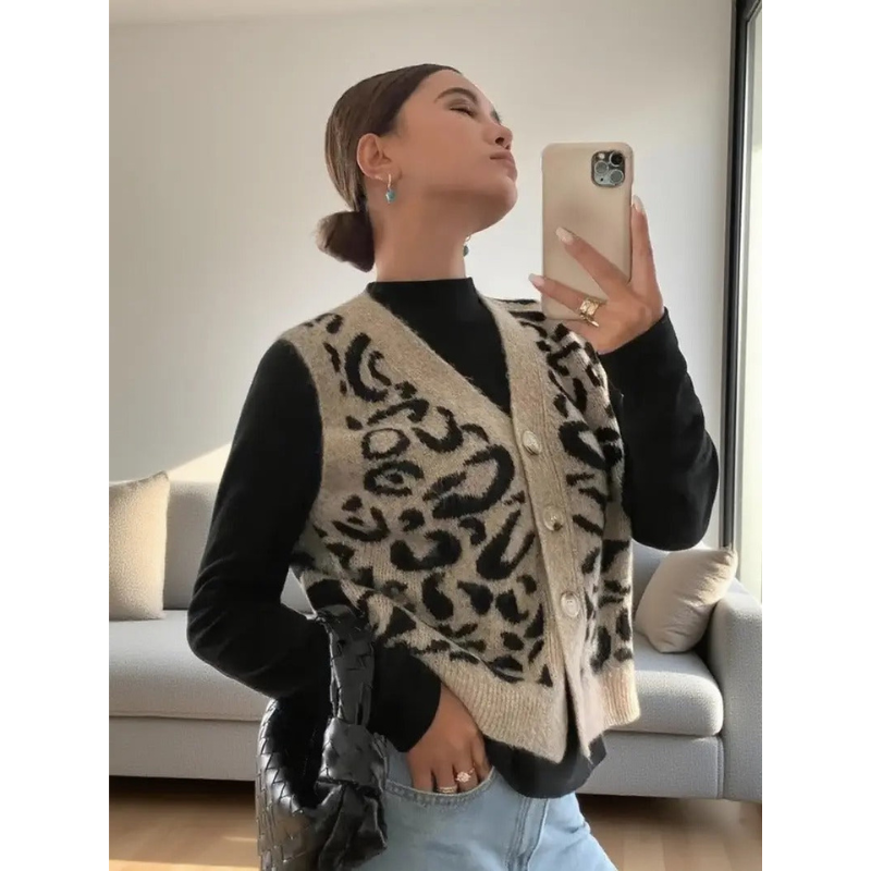 Ärmellose Damenweste mit Leopardenmuster und V-Ausschnitt