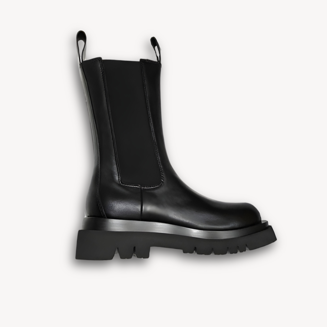 Damen Schwarze Chelsea Boots aus Leder – Chunky Sohle & Bequemer Slip-On Stil