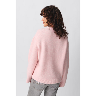 Isolde Oversized Damenpullover – Sanft und Stilvoll