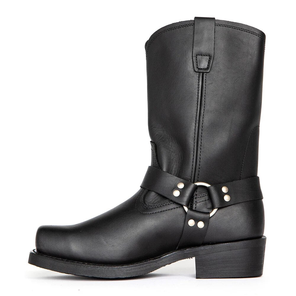 Bikerstiefel aus veganem Leder mit Harness-Riemen und eckiger Spitze